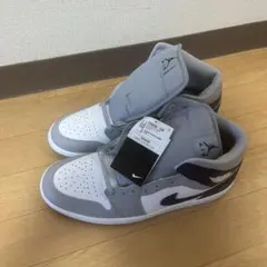 【新品未使用】NIKE AIR JORDAN 1 Mid "White/Grey