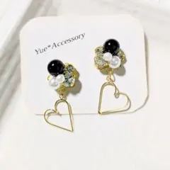 S-124　ハンドメイド☆ビジューピアス／イヤリング