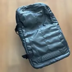 DAKINE ブラックキャリーケース