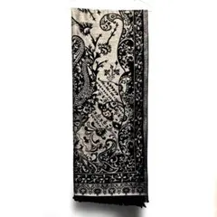 新品　花柄刺繍ストール 黒とピンクベージュ