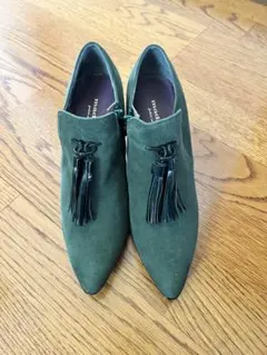 Item thumbnail for item 65c7c508-f3a0-4ad9-a9dc-e0cfb5a0e0d9