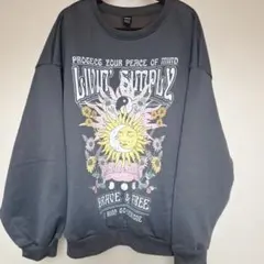 オーバーサイズ　薄手トレーナー