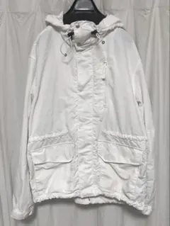 マウンテンパーカー