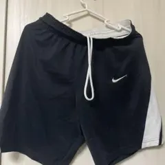 Nike バスケットボールパンツ 黒/白