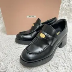 miu miu コインローファー ブラッシュドレザー ヒール 39のサムネイル