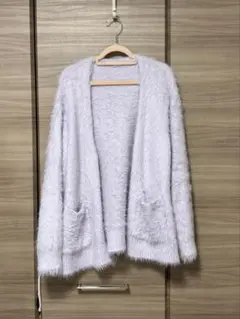 【美品】ストラシャギーカーディガンラベンダーのサムネイル