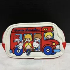 新品サンリオ　バスデザイン ポーチ2016年　昭和レトロ　ヴィンテージ　キティ