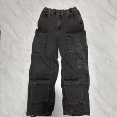 ダークグレーカーゴデニム