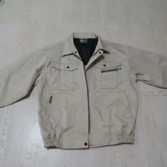 Item thumbnail for item a78da6db-fed3-4a94-9efd-f513a2a60318