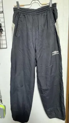 か*る様 UMBRO トラックパンツ　90s? 00s?