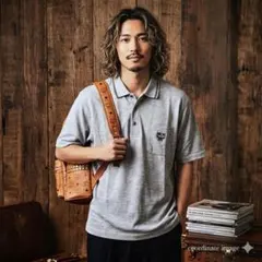 MCM エムシーエム ポロシャツ ライトグレー 刺繍 ロゴ 半袖 希少 M 新品のサムネイル
