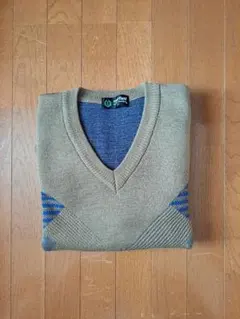 Item thumbnail for item 231b3f99-629c-47cd-97d6-ff158588e65f