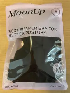 新品　未開封　Moon Up ボディーシェイパーブラ　M