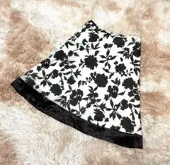 【エフデ】 ef-de◆モテ服◆花柄◆フレアスカート◆モノトーン◆フェミニン