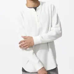 UNIQLO ワッフルヘンリーネック長袖Tシャツ オフホワイト