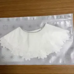 新品未使用 MARLMARL ホワイト 花柄刺繍 スタイ