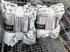 Item thumbnail for item 7ce6b453-5fd8-4416-8fc1-52d268870596