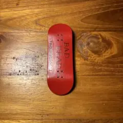 BAD HEAD フィンガーボード レッド