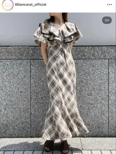 LILIANCARAT スクエアフリルマーメイドワンピース