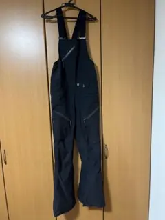 ビブパンツ ウェア