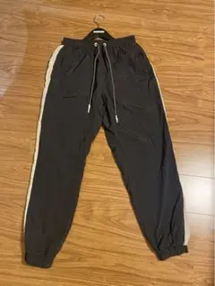 pvot パンツ