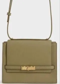 Charles & Keithメタリックプッシュロック クロスボディバッグ