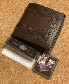 ◆感謝価格◆KC s◆ケイシイズ◆カービング二つ折り財布◆