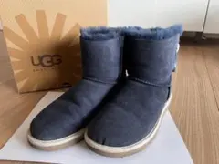 お値下げしました！UGGブーツ SELENE サイズ6 23cm ネイビー