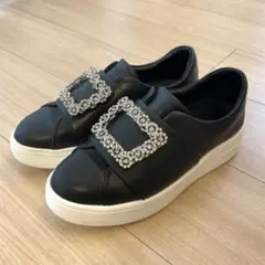 プラスダイアナ　厚底スニーカー　ビジュー　バックル　レザースリッポン　超軽量　黒