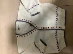 ファミリア　アイボリー ニットカーディガン キャラクター刺繍