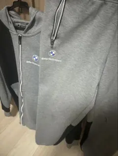 BMW プーマ ロゴ付き グレー スウェット パーカー セットアップ