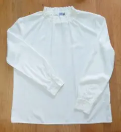 フリルブラウス 長袖