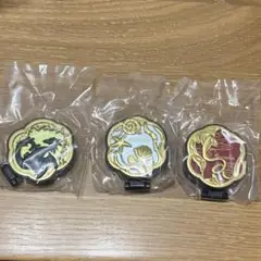 ツイステ コンパクトミラー ディアソムニア オクタヴィネル スカラビア