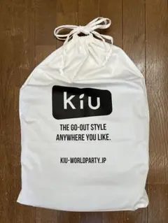 ギフト KiU 大容量マルチパーパス3WAYトートバッグ 18L KEC010