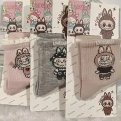 3～5歳純綿正規品大人気キッズマルチカラーキャラクター刺繍キッズ靴下3足セット