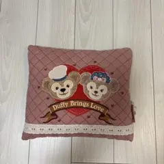 【東京ディズニーシー】ダッフィー&シェリーメイ 刺繍クッション