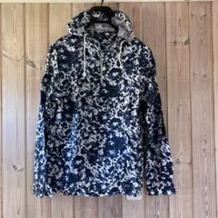 ZARA MAN 花柄薄手プルオーバーパーカー M！