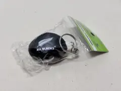 GILBERT ラグビーボール キーホルダー ALL BLACKSのサムネイル