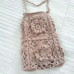 スマホショルダー　スマホポシェット　モチーフ編み　ハンドメイド　　レース　お花