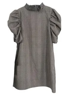 ZARAパフスリーブワンピ✩︎S