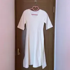 セルフォード　ホールガーメントVネック 五分袖ワンピース