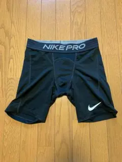 Nike Pro ブラックショートタイツ　Mサイズ