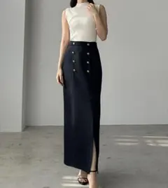 louere ゴールドボタン前スリットペンシルスカート