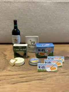 【メガハウス】輸入マーケット チーズでワインセット