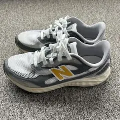 New Balance Fresh Foam スニーカー