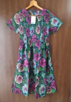 【美品 新品・未使用】花柄 半袖ワンピース ひんやり爽やか M〜L