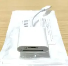 な*様 アダプタいらず！便利な iPhone用 ＳＤカードリーダー