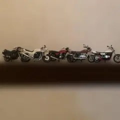 バイク ミニチュア フィギュア 4台セット - メルカリ