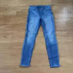 UNIQLO スキニーデニム Mサイズ