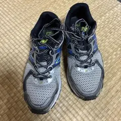 New Balance 680 V2 グレー/ブルー/ブラック